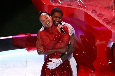 Usher defends intimate moment with Alicia Keys at the Super Bowl