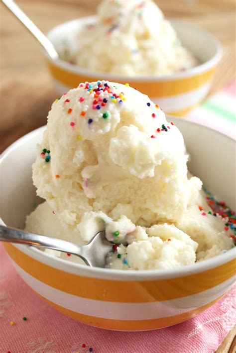 How to Make Snow Ice Cream - The Suburban Soapbox