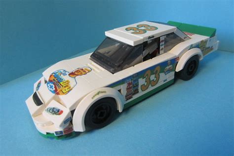 LEGO NASCAR MOCs – How to build it