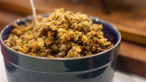 Mom's Turkey Stuffing Recipe - The Black Peppercorn