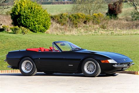 1971 Ferrari 365 GTS/4 'Daytona' Spider | Classic Driver Market