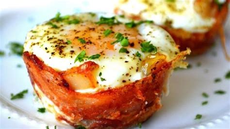 Breakfast Cups: Mother's Day Brunch - Cooking Videos | Grokker