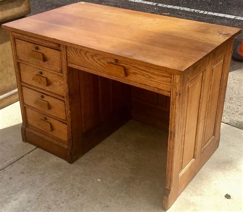 Uhuru Furniture & Collectibles: Oak 5-Drawer Desk - $95 SOLD