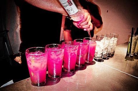 Pink Drinks for a girls night out! | Random Loves | Pinterest