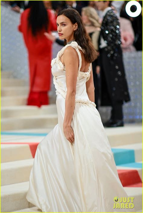 Photo: irina shayk met gala 08 | Photo 4927125 | Just Jared: Entertainment News