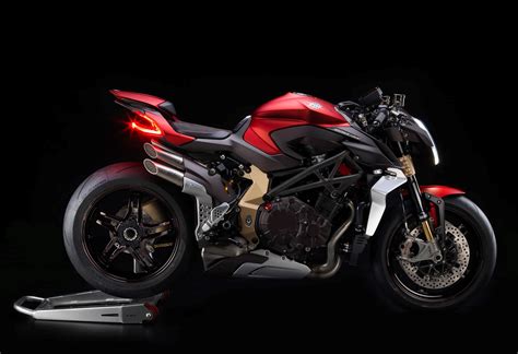 MV-AGUSTA BRUTALE 1000 Serie Oro (2019-on) Review