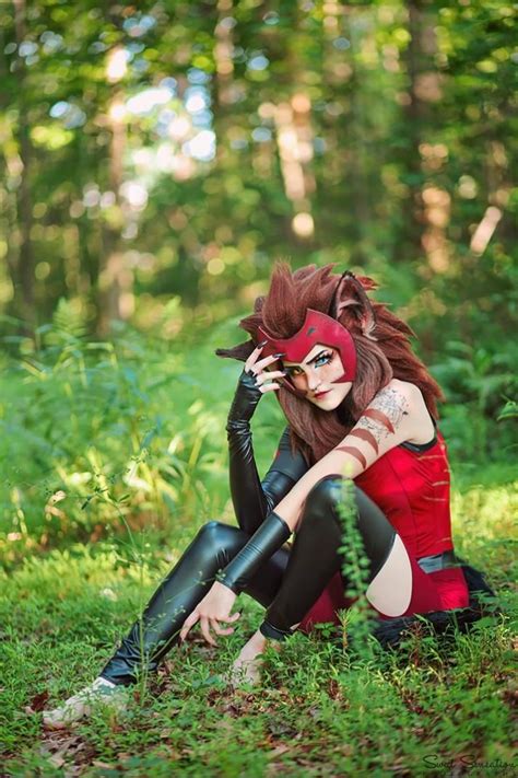 catra cosplay | Best cosplay, Couple cosplay, Anime inspired outfits