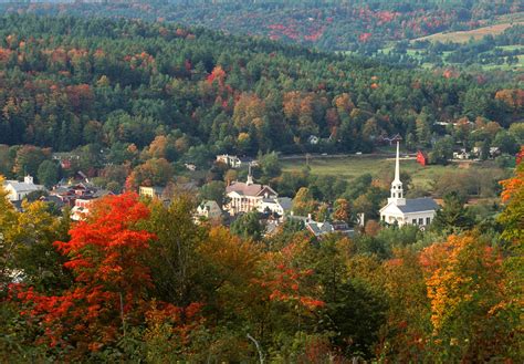 36 Hours in Stowe, Vermont: A Perfect Winter Getaway for Outdoorsy Couples - MapQuest Travel