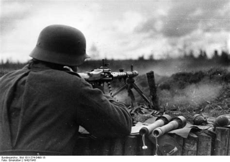 MG42 machine gun history