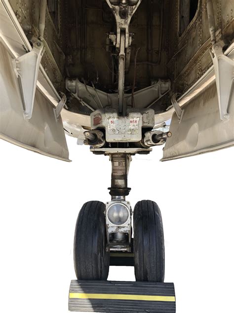 Nose Gear Boeing 737-200 – Air Sky Store
