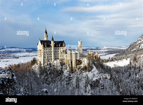 Winter in Bavaria - Schwangau - Neuschwanstein Castle. Winter in Bayern - Schwangau - Schloss ...