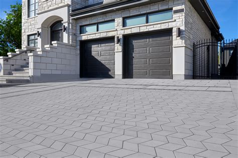 5 beautiful paver driveway ideas | Techo-Bloc