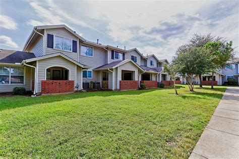 Woodlands of Beaumont Apartments - Beaumont, TX | Apartments.com