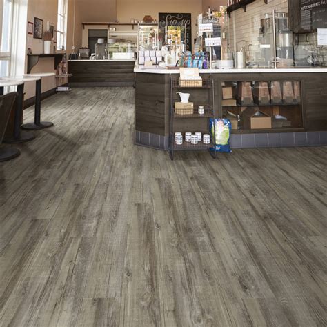 Winchester Timeless 5mm Commercial Wide Plank Wolfe Ridge Vinyl Plank ...