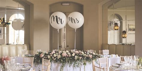 20 Ways To Use Balloons in Your Wedding Décor by GentWith Blog