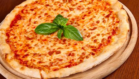 Pizza Margherita: das Originalrezept für die italienische Spezialität ...