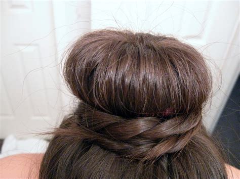 Simply, Autumn Rush: Hair Trend: Sock Buns (with a twist!)