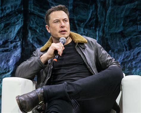 Why Elon Musk Thinks It's OK to Walk out of Meetings | Reader's Digest