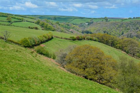 West Somerset : Countryside Scenery © Lewis Clarke cc-by-sa/2.0 :: Geograph Britain and Ireland