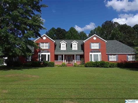 Hartselle, AL Real Estate - Hartselle Homes for Sale | realtor.com®