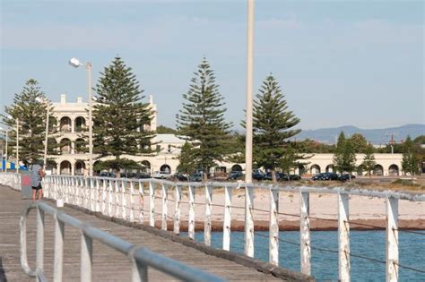 Largs Pier Hotel,Adelaide:Photos,Reviews,Deals