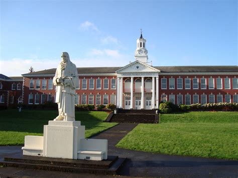 Franklin, Roosevelt high school reconstruction behind schedule at outset of construction ...