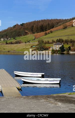 fly fishing on the ladybower reservoir upper derwent valley derbyshire ...