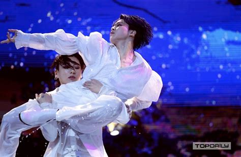 BTS's Jimin And Jungkook Amaze With Stunning "Black Swan" Dance - KpopHit - KPOP HIT