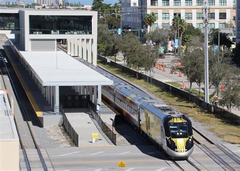 Brightline aims to start Orlando service by Christmas, Edens says ...