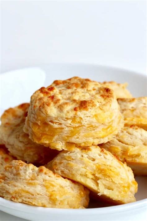 5-Ingredient Flaky Cheddar Biscuits - The BakerMama