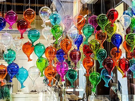 Baloons made of Murano glass - Venice, Italy - www.rossiwrites.com ...