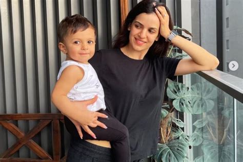 Natasa Stankovic Chills with Baby Agastya at Home as Hardik Pandya Quarantines in Mumbai Before ...