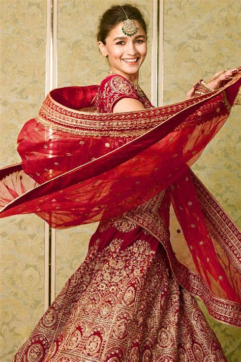 Alia Bhatt in Beautiful Ethnic Red Bridal Velvet Lehenga | Red Lehenga Online | Red Velvet ...