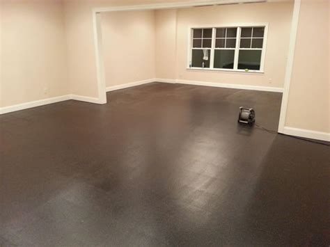 Vinyl Flooring Installation & Repair - Complete Flooring Service