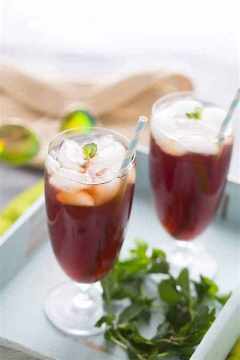 Iced Mint Pomegranate Green Tea - LemonsforLulu.com