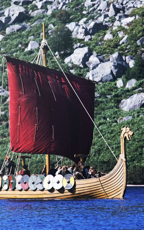 Viking-Drakkar | Viking longship, Viking ship, Longship