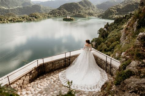 Lake Bled Island Church wedding • Wedding Lake Bled