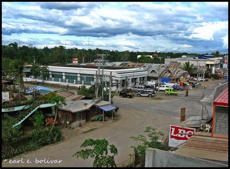 Bukidnon Photo Journal: South Poblacion, Maramag: Views from the Top