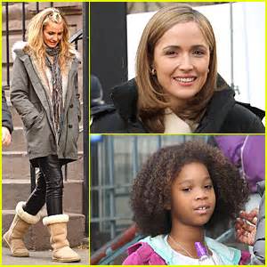 Cameron Diaz Litters in Front of Quvenzhane Wallis for ‘Annie ...