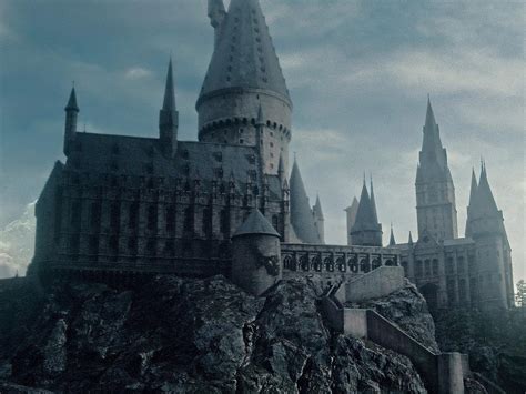 Hogwarts Wallpaper HD - WallpaperSafari