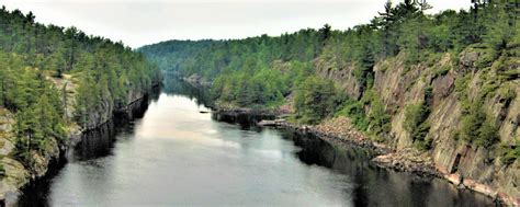 French River | Ontario - 1000 Towns of Canada