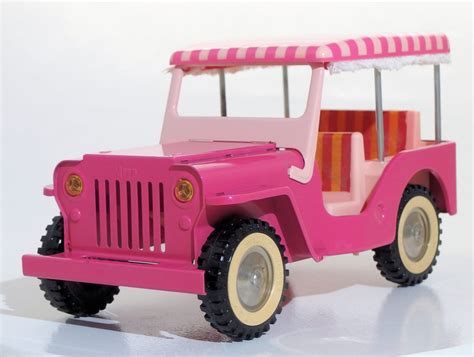 Tonka 1962 Pink Jeep Surrey - Trucks From The Past