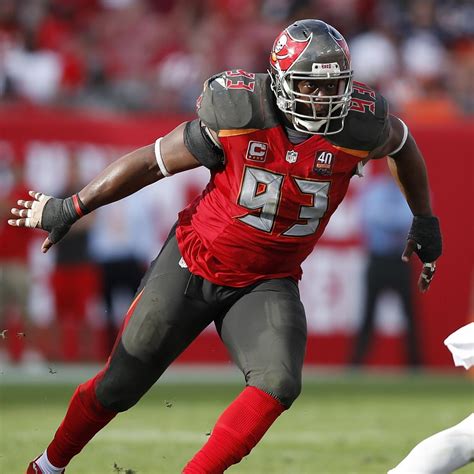 Gerald McCoy Injury: Updates on Buccaneers DT's Calf and Return | News ...