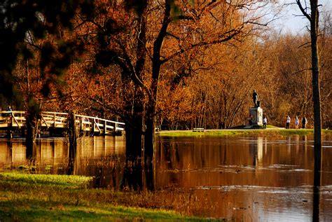 Fall at Minuteman National Park, Concord, MA by Izzy Pabon / 500px