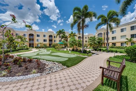 10 Best Assisted Living Facilities in Naples, FL - Cost & Financing