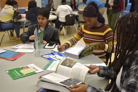 Richmond County School System reviews textbooks before adoption - The ...