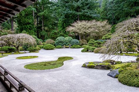 10 Garden Ideas to Steal from Japanese Zen Masters - Gardenista
