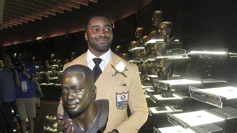 Curtis Martin Hall of Fame Enshrinement