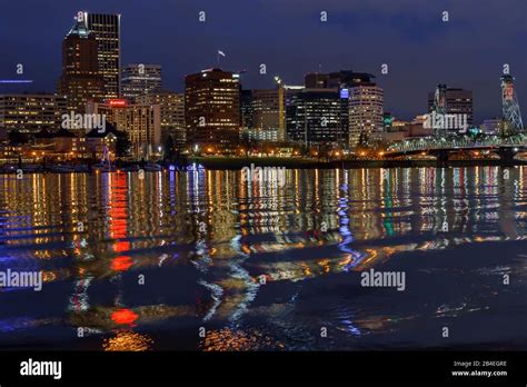 Portland Oregon Skyline at Night Stock Photo - Alamy