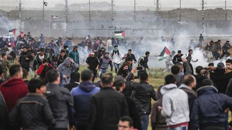 Protests in Gaza as ceasefire talks continue | CNN